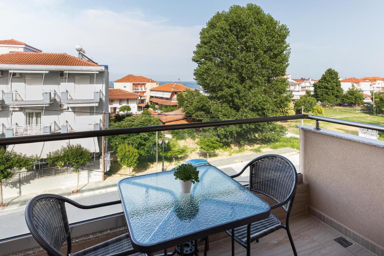 Makris Luxury Rooms Leptokarya  Exterior photo