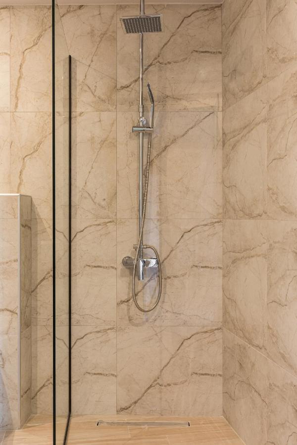 Makris Luxury Rooms Leptokarya  Exterior photo